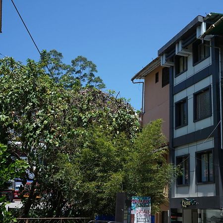 Oyo Hotel Cocoa Tree Munnar Ngoại thất bức ảnh